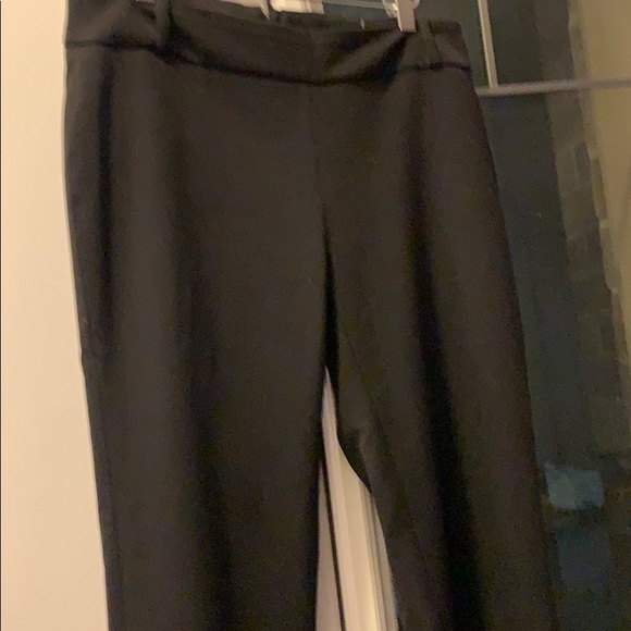 Perfect black pants zippered bottom - Picture 5 of 6